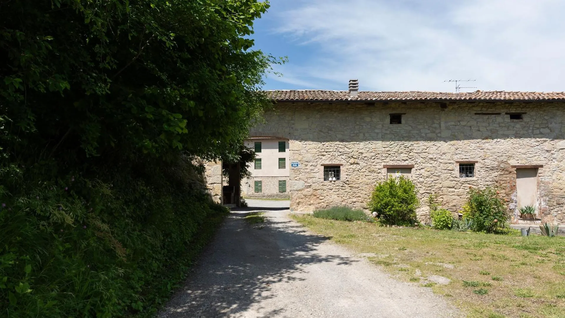 הוילה Rocca Malatina Casa Il Nocciolo בית נופש